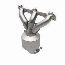 Load image into Gallery viewer, MagnaFlow Direct Fit Catalytic Converter 01-04 Hyundai Santa Fe 2.7L