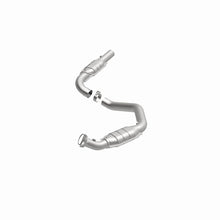 Load image into Gallery viewer, MagnaFlow Direct Fit Catalytic Converter 03-05 Express 2500 4.8L Driver Side