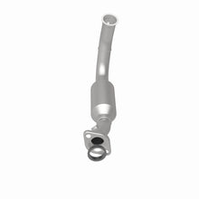Load image into Gallery viewer, MagnaFlow Direct Fit Catalytic Converter OEM 2004 Jeep Liberty Underbody
