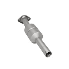 Load image into Gallery viewer, MagnaFlow Direct Fit Catalytic Converter 04-10 Toyota Highlander 3.5