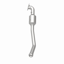 Load image into Gallery viewer, MagnaFlow Direct Fit Catalytic Conv 13-18 Dodge Durango 3.6L V6 / 13-18 Jeep Grand Cherokee 3.6L V6
