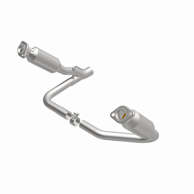 MagnaFlow Direct Fit Catalytic Converter California Grade 07-08 Dodge Durango 3.7L
