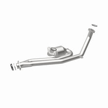 Load image into Gallery viewer, MagnaFlow Direct Fit Catalytic Converter 01-03 Toyota Sienna 3.0L fr