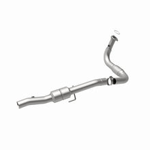 Load image into Gallery viewer, MagnaFlow Direct Fit Catalytic Converter 00-06 Chevy/GMC Driver Side 6.0L