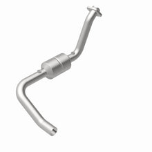 Load image into Gallery viewer, MagnaFlow Direct Fit Catalytic Converter 04-06 Dodge Durango 5.7L Driver Side
