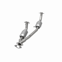 Load image into Gallery viewer, MagnaFlow Direct Fit Catalytic Converter Windstar 95-96