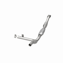 Load image into Gallery viewer, MagnaFlow Direct Fit Catalytic Converter 99 Ford F-150 4.6L
