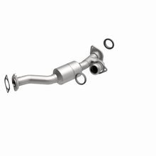 Load image into Gallery viewer, MagnaFlow Direct Fit Catalytic Converter 01-03 Montero 3L Passenger Side Front OEM
