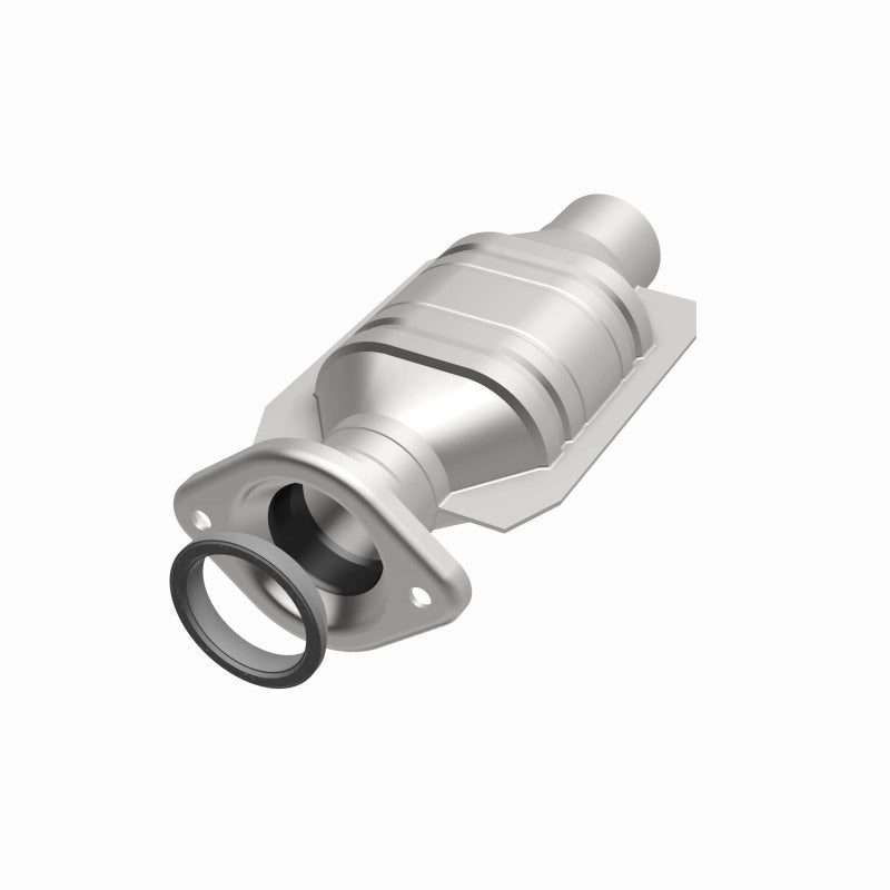 MagnaFlow Direct Fit Catalytic Converter 01-03 Highlander underbody