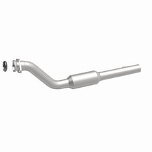 Load image into Gallery viewer, MagnaFlow Direct Fit Catalytic Converter 1996 Buick LeSabre 3.8