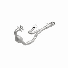 Load image into Gallery viewer, MagnaFlow Direct Fit Catalytic Converter 2010-2011 SRX 3 L Underbody