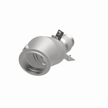 Load image into Gallery viewer, MagnaFlow Direct Fit Catalytic Converter 2016 BMW 428i 2.0L Underbody