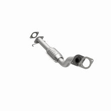 Load image into Gallery viewer, MagnaFlow Direct Fit Catalytic Converter 99-02 Oldsmobile Intrigue