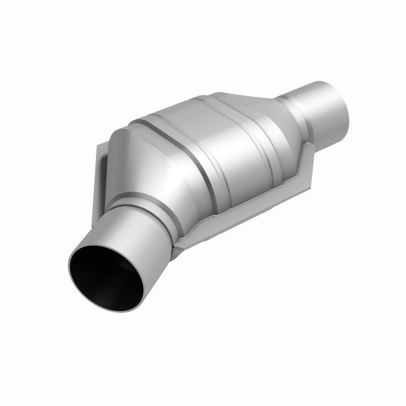 MagnaFlow Universal Catalytic Converter 2.25in Inlet/Outlet Angled Offset/Center Calif OBDII