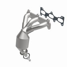 Load image into Gallery viewer, MagnaFlow Direct Fit Catalytic Converter 02-06 Hyundai Sonata 2.7L