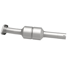 Load image into Gallery viewer, MagnaFlow Direct Fit Catalytic Converter 04-10 Toyota Highlander 3.5