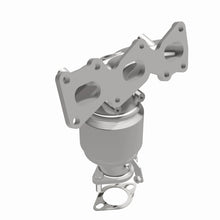 Load image into Gallery viewer, MagnaFlow Direct Fit Catalytic Converter 11-12 Kia Sedona 3.5L OEM Grade Manifold