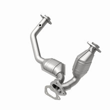 Load image into Gallery viewer, MagnaFlow Direct Fit Catalytic Converter 98-00 Ford Ranger 3.0/4.0L