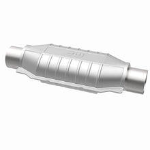 Load image into Gallery viewer, MagnaFlow Universal Catalytic Converter 2 W/Air FED