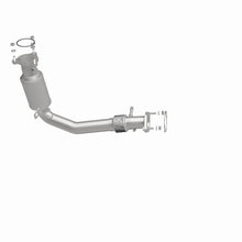 Load image into Gallery viewer, MagnaFlow Direct Fit Catalytic Converter 14-16 GMC Terrain / 15-16 Chevrolet Equinox 2.4L