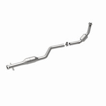 Load image into Gallery viewer, MagnaFlow Direct Fit Catalytic Converter 99-00 Mercedes SL500 5.0L