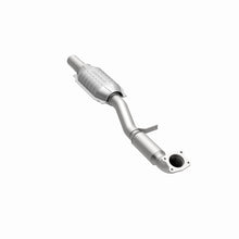 Load image into Gallery viewer, MagnaFlow Direct Fit Catalytic Converter 00-04 S40/V40 1.9L rr OEM