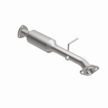 Load image into Gallery viewer, MagnaFlow California Direct Fit Catalytic Converter 1995 Kia Sportage 2.0L