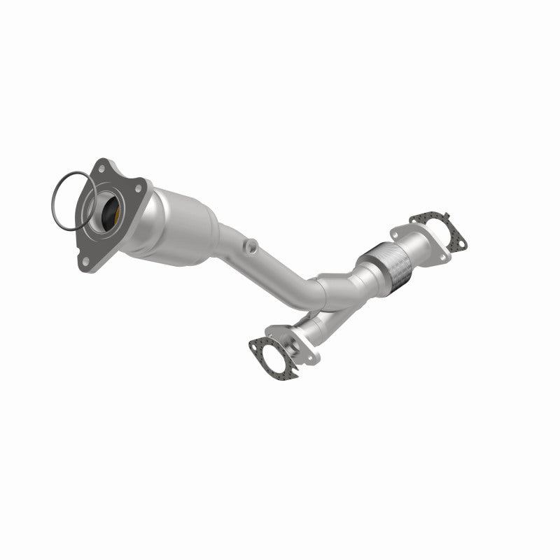 MagnaFlow Direct Fit Catalytic Converter 05-06 Pontiac G6 3.5L Rear