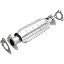 Load image into Gallery viewer, MagnaFlow DF Cat. Conv 97-99 Acura CL 3.0L/99 TL 3.2L / 98-02 Honda Accord 3.0L/99-02 Odyssey 3.5L