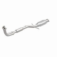 Load image into Gallery viewer, MagnaFlow Direct Fit Catalytic Converter 99-01 Hyundai Sonata 2.4L