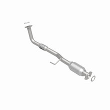 Load image into Gallery viewer, MagnaFlow Direct Fit Catalytic Converter 99-00 Toyota Camry 2.2L