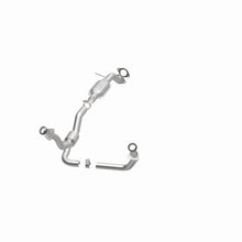 Load image into Gallery viewer, MagnaFlow Direct Fit Catalytic Converter 00-04 Blazer OEM
