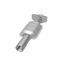 Load image into Gallery viewer, MagnaFlow Direct Fit Catalytic Converter 92-94 GM S10 Blazer Bravada