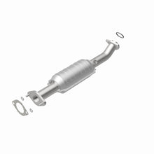 Load image into Gallery viewer, MagnaFlow Direct Fit Catalytic Converter 98-00 Niss Pathfinder 3.3L