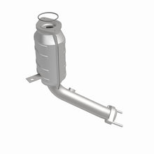 Load image into Gallery viewer, MagnaFlow Direct Fit Catalytic Converter 05-07 Ford Freestyle 3.0L