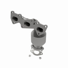Load image into Gallery viewer, MagnaFlow Direct Fit Catalytic Converter 06-07 Hyundai Sonata 3.3L