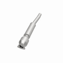 Load image into Gallery viewer, MagnaFlow Direct Fit Catalytic Converter 04/06 VW Phaeton 4.2L Rear Passenger Side