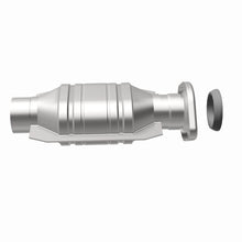 Load image into Gallery viewer, MagnaFlow Direct Fit Catalytic Converter 01-03 Highlander underbody