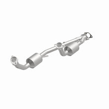 Load image into Gallery viewer, MagnaFlow Direct Fit Catalytic Converter California Grade 1995 Ford Windstar
