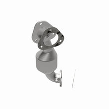 Load image into Gallery viewer, MagnaFlow Direct Fit Catalytic Converter 13-17 Explorer V6 3.5 OEM Close Coupled