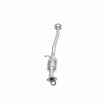 Load image into Gallery viewer, MagnaFlow Direct Fit Catalytic Converter 98-01 Chevrolet Metro 1.3L