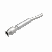 Load image into Gallery viewer, MagnaFlow Direct Fit Catalytic Converter 04/06 VW Phaeton 4.2L Rear Driver Side
