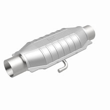 Load image into Gallery viewer, MagnaFlow Universal Catalytic Converter 3 inch PC2 Rear
