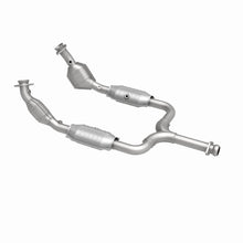 Load image into Gallery viewer, MagnaFlow Direct Fit Catalytic Converter 2003 Ford Mustang 3.8L