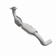 Load image into Gallery viewer, MagnaFlow DF Cat Conv 04-06 Ford F-150 Pick Up (Exc Heritage) / 06 Lincoln Mark LT Truck Driver Side