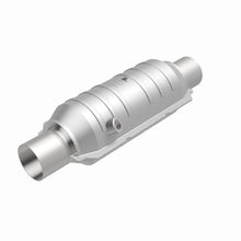 Load image into Gallery viewer, MagnaFlow Universal Catalytic Converter 2.50 OEM Angled O2