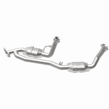 Load image into Gallery viewer, MagnaFlow Direct Fit Catalytic Converter 04 Ford Freestar 3.9L
