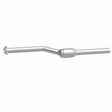 Load image into Gallery viewer, MagnaFlow Direct Fit Catalytic Converter 99-00 BMW 540i 4.4L PS Rear