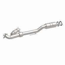 Load image into Gallery viewer, MagnaFlow Direct Fit Catalytic Converter 2007-2008 ALTIMA 3.5 L Underbody