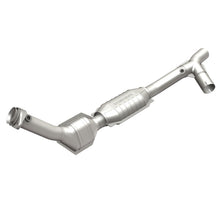 Load image into Gallery viewer, MagnaFlow Direct Fit Catalytic Converter 97-98 Ford Trucks 5.4L